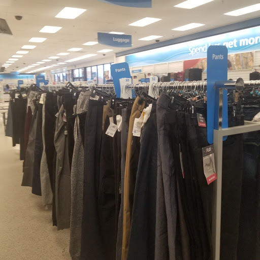 Clothing Store «Ross Dress for Less», reviews and photos, 1140 Bullsboro Dr, Newnan, GA 30265, USA