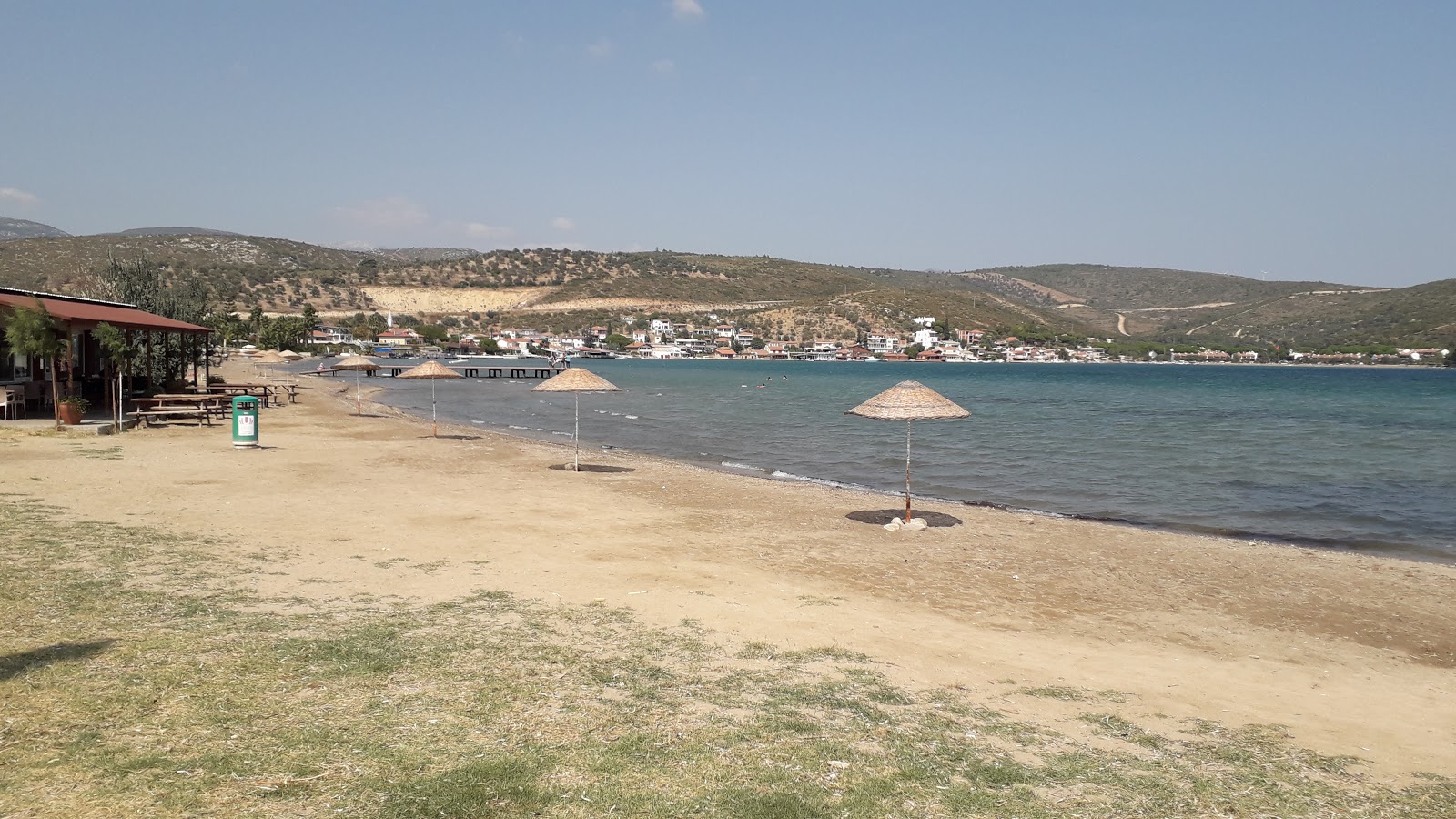 Foto de Balikliova Plaji con arena gris superficie