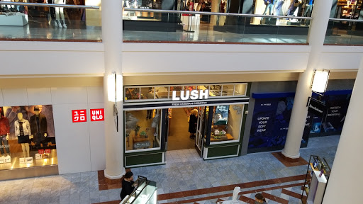 Cosmetics Store «Lush», reviews and photos, 3251 20th Ave, San Francisco, CA 94132, USA