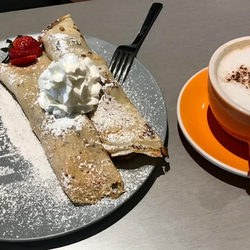 Paris Cafe & Desserts