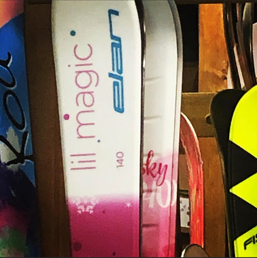 Ski Shop «Cabin Craft Snowboard & Ski Shop», reviews and photos, 2 Main St, Spring Mt, PA 19478, USA