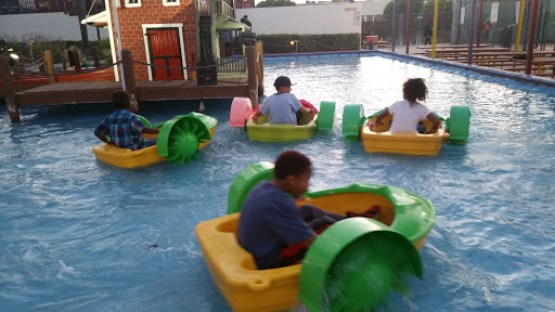 Amusement Center «Mulligan Family Fun Center», reviews and photos