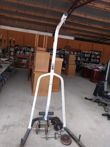 Flea Market «Awesome Deals Flea Market», reviews and photos, 19331 28th St, Long Beach, MS 39560, USA