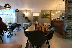 Yammy Restaurant & Cafe image