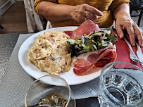 Plats et boissons du Restaurant Auberge Le Médiéval à Charroux - n°10