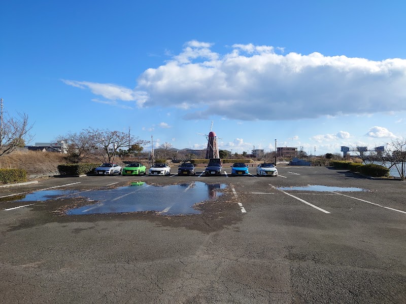 湯日川親水公園 駐車場