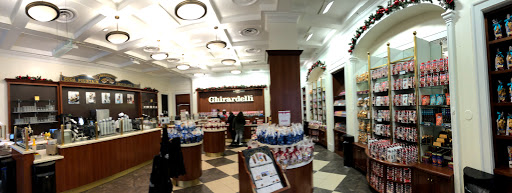 Chocolate Shop «Ghirardelli Ice Cream and Chocolate Shop», reviews and photos, 830 N Michigan Ave, Chicago, IL 60611, USA