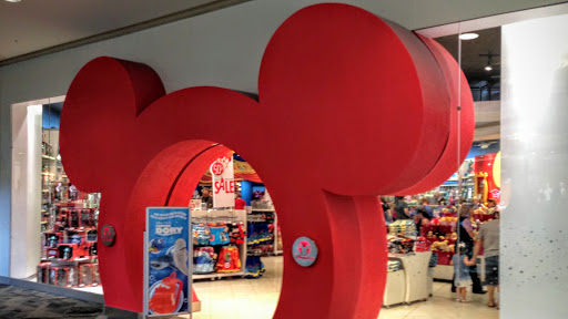 Toy Store «Disney Store», reviews and photos, 248 Orland Square Dr, Orland Park, IL 60462, USA