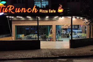 Turunch pizza cafe image