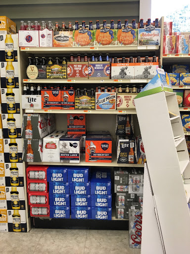 Supermarket «IGA Supermarket», reviews and photos, 1038 Park Blvd, Massapequa Park, NY 11762, USA