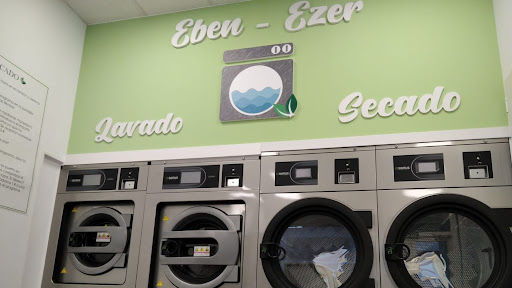 Autolavandería Eben-Ezer en Daganzo de Arriba, Madrid