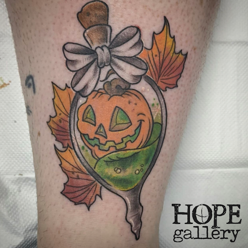 Tattoo Shop «Hope Gallery Tattoo», reviews and photos, 835 Woodward Ave, New Haven, CT 06512, USA