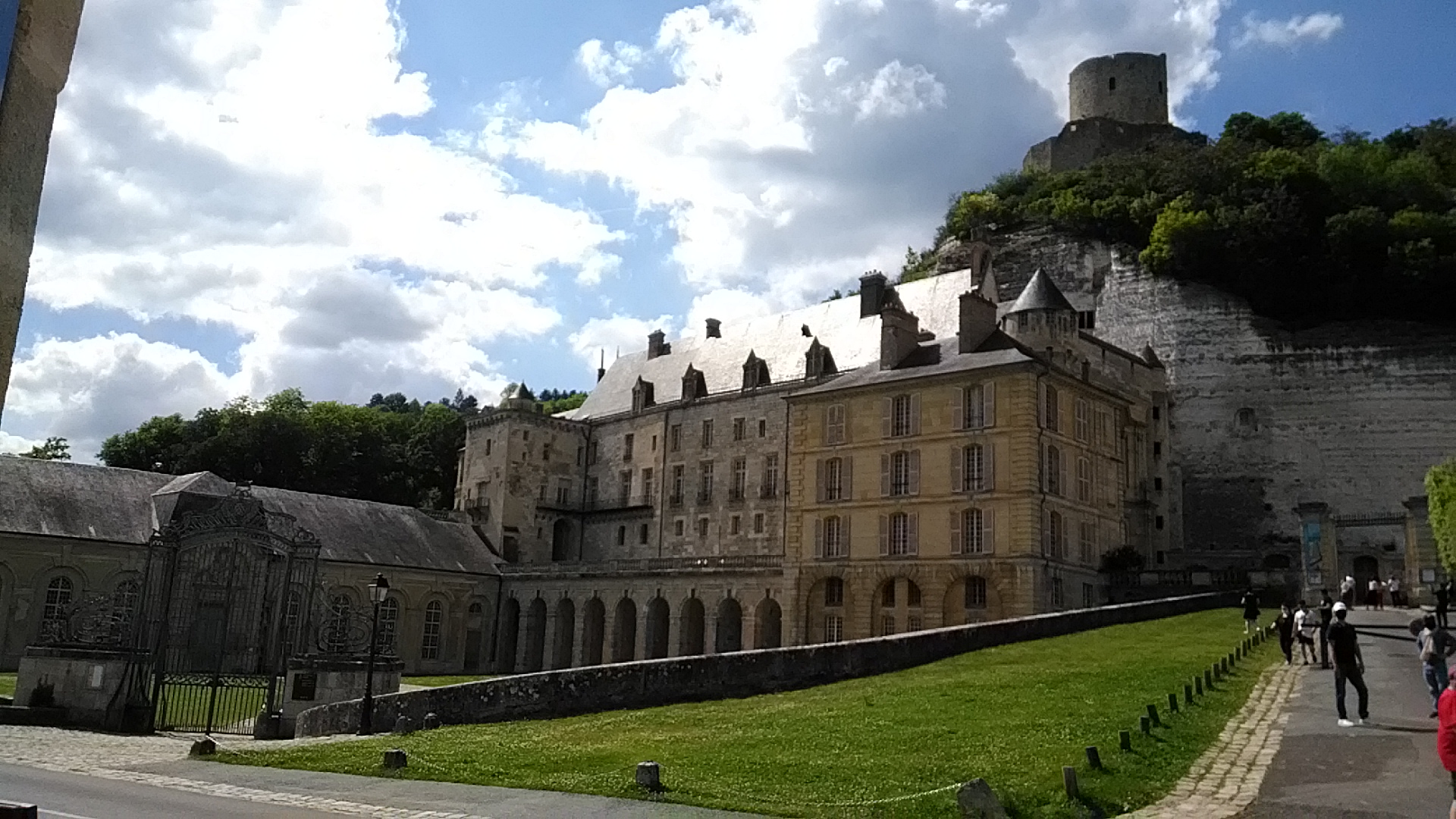 Photo n° 2 de l'avis de Arnaud.h fait le 08/06/2021 à 15:58