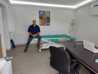 Cyrile Conseil Teillaud / Ostéopathe à Auxonne