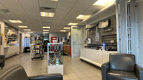 Larry H. Miller Nissan Mesa - Photo 3 - Car repair in Mesa, AZ, Tempe