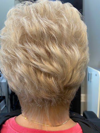 Beauty Salon «Salon Titanium», reviews and photos, 4949 Lanier Islands Pkwy #103, Buford, GA 30518, USA