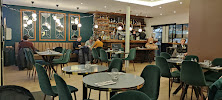 Atmosphère du Restaurant brunch Gourmet's Café à Asnières-sur-Seine - n°10