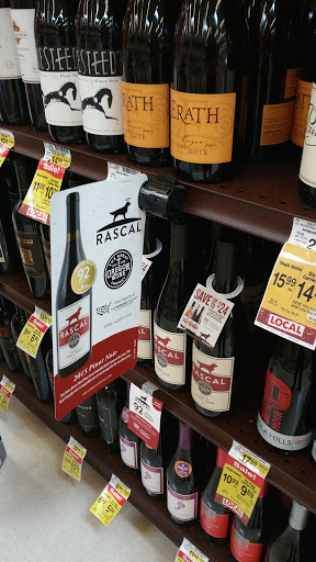 Grocery Store «Albertsons», reviews and photos, 615 Keck Dr, McMinnville, OR 97128, USA