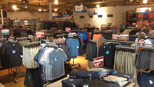 Sportswear Store «Columbia Sportswear Outlet Store at Cabazon Outlets», reviews and photos, 48750 Seminole Dr, Cabazon, CA 92230, USA