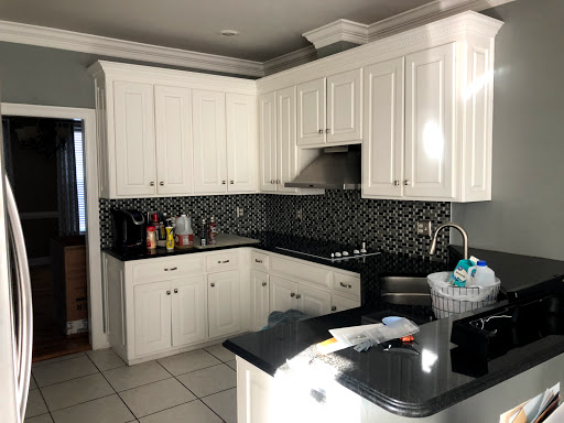 Granite Supplier «Flintstones Kitchen Cabinets & Countertops», reviews and photos, 2370 Capital Cir NE, Tallahassee, FL 32308, USA