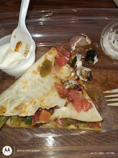 Shopping Mall «Plymouth Square Shopping Center», reviews and photos, 200 Ridge Pike, Conshohocken, PA 19428, USA