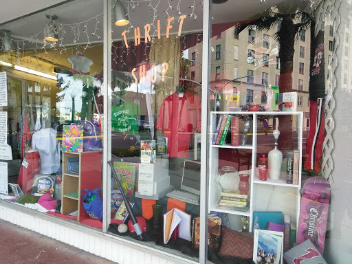 Repeat Performance-Thrift, 124 W Jackson Ave, Harlingen, TX 78550, USA, 