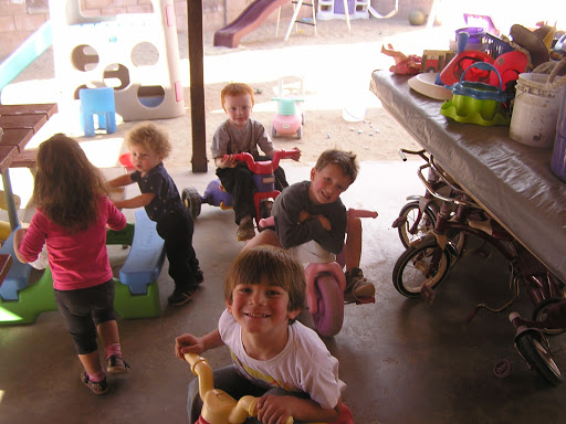 Jackie's Family Child Care and Preschool: serving Santa Clarita in Saugus.