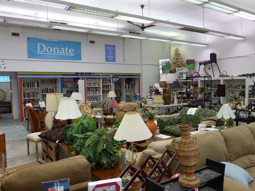 Thrift Store «St Vincent De Paul Society», reviews and photos, 5236 Cedar St, Bellaire, TX 77401, USA