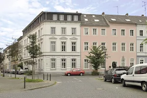 Schindel Apartments - möblierte Apartments in Krefeld image