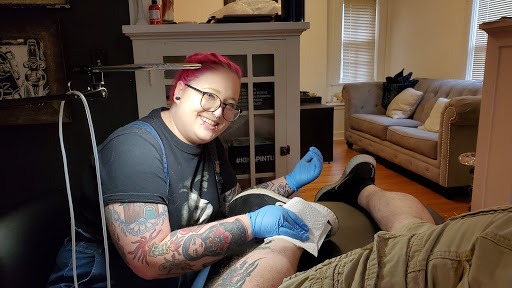 Tattoo Shop «Mecca Tattoo», reviews and photos, 115 S Broad St, Mankato, MN 56001, USA