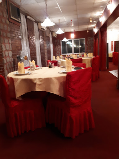 Peacock Chinese Restaurant, 10 Dantata Rd, Bompai, Kano, Nigeria, Family Restaurant, state Kano