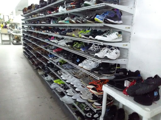 Thrift Store «Community Thrift Store», reviews and photos, 6015 Edgewater Dr, Orlando, FL 32810, USA