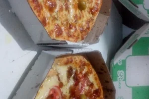 Verlon pizza image