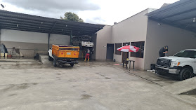 Lavadora y lubricadora PREMIUM CARWASH