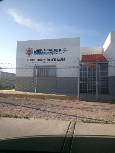 Centro Comunitario Sahuaros