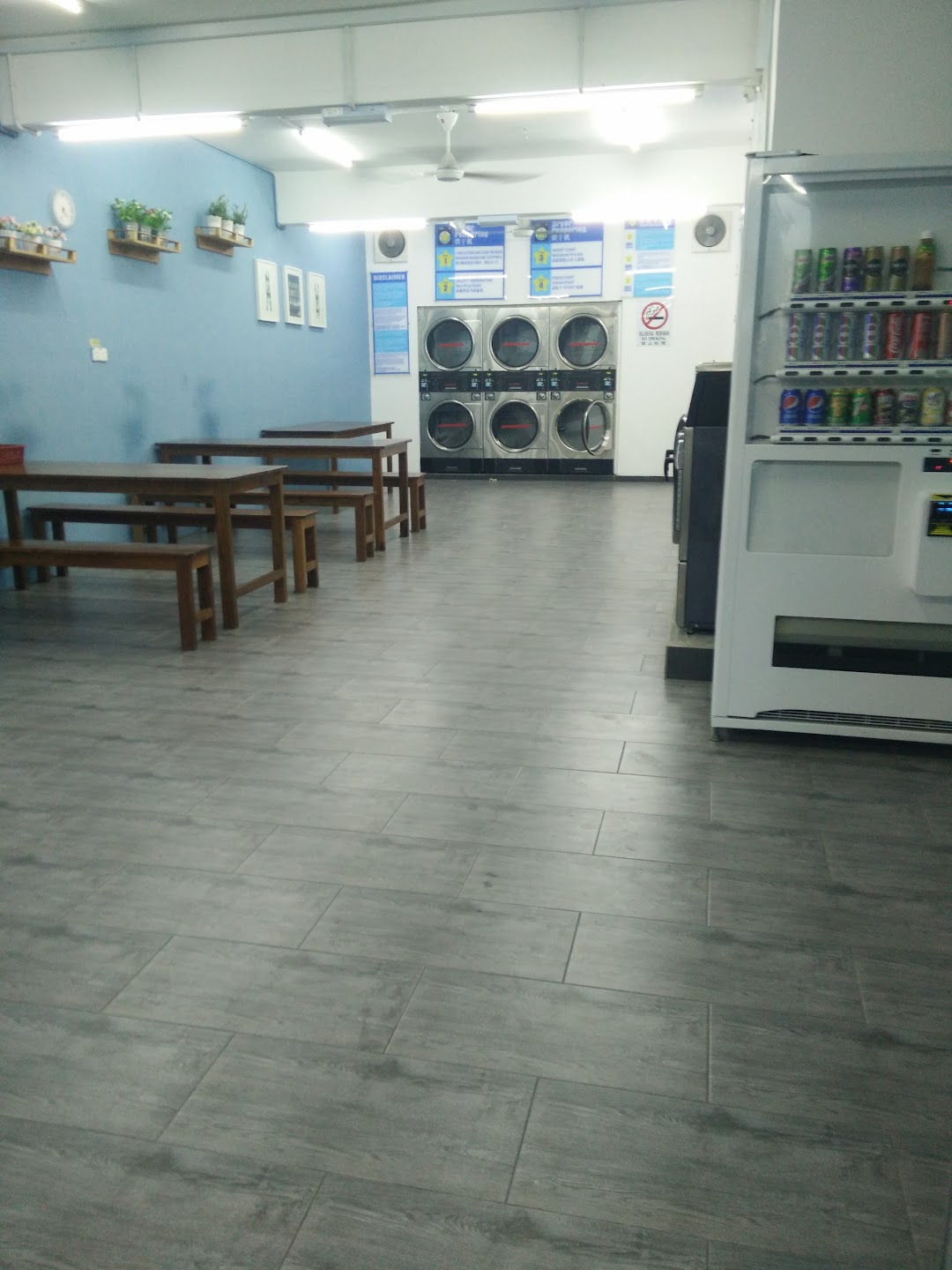 Star Wash Self Service Laundry