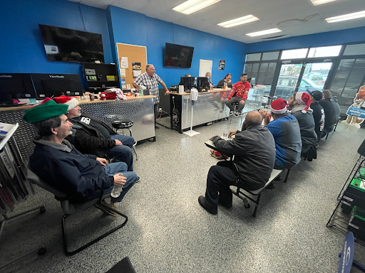 Mechanic «Folsom Auto Center», reviews and photos, 915 Bidwell St, Folsom, CA 95630, USA