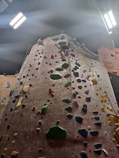 Rock Climbing Gym «inSPIRE Rock Indoor Climbing & Team Building Center», reviews and photos, 403 E Louetta Rd, Spring, TX 77373, USA