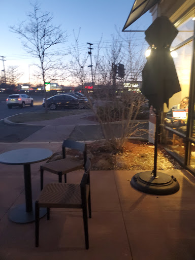 Coffee Shop «Starbucks», reviews and photos, 522 Shoppes Blvd, North Brunswick Township, NJ 08902, USA