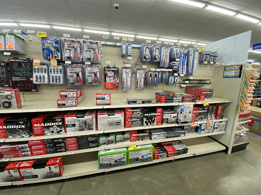 Hardware Store «Harbor Freight Tools», reviews and photos, 6205 Corson Ave S, Seattle, WA 98108, USA
