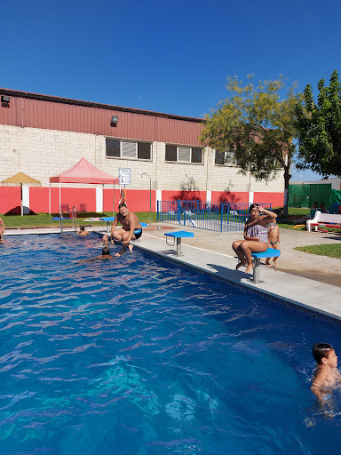 Bar piscina y Polideportivo Municipal de Villafranca de Córdoba