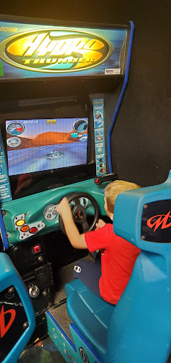 Bowling Alley «AMF Lancaster Lanes», reviews and photos, 4913 Transit Rd, Depew, NY 14043, USA