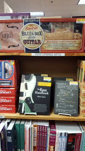 Book Store «Half Price Books», reviews and photos, 7600 150th St W, Apple Valley, MN 55124, USA