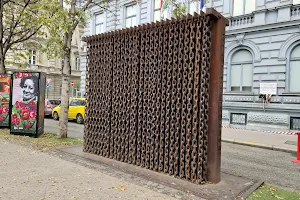 Berlin Wall Memorial image