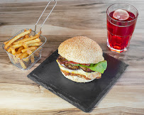 Plats et boissons du Restaurant de hamburgers Tangor - Burgers biarritz - n°1