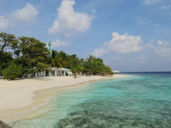 Sandies Bathala Resort