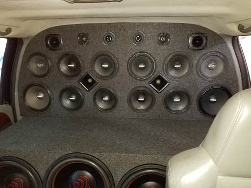 Car Stereo Store «Xtreme Audio Titusville», reviews and photos, 170 Fisher Ave, Titusville, FL 32796, USA