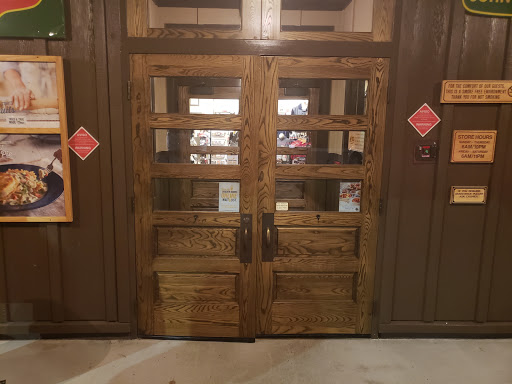 American Restaurant «Cracker Barrel Old Country Store», reviews and photos, 4001 S Frontage Rd, Vicksburg, MS 39180, USA