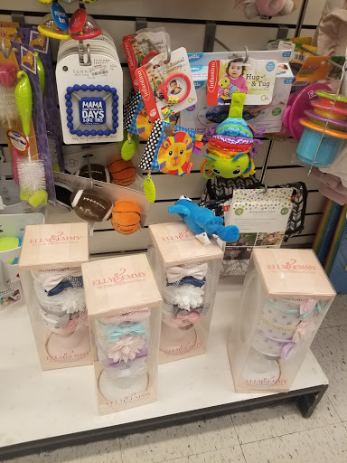 Department Store «T.J. Maxx», reviews and photos, 33025 Grand River Ave, Farmington, MI 48336, USA