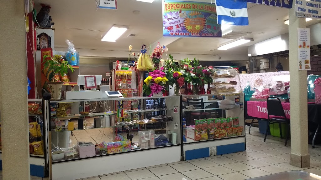 Pupuseria El Carbonero 92509